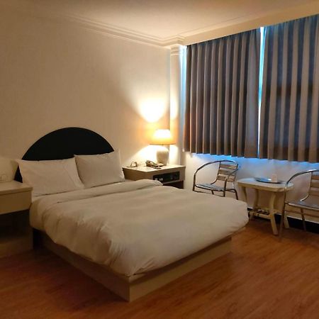 Dc Hotel Ταϊχούνγκ Εξωτερικό φωτογραφία